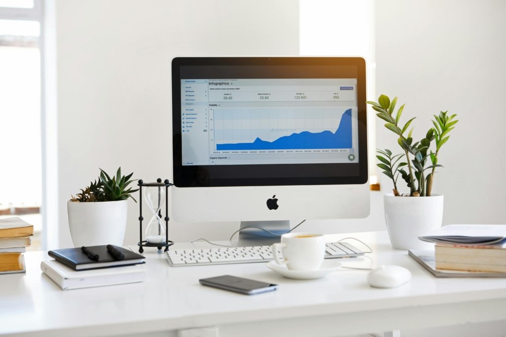 Affiliate Marketing & E-Commerce: How to Build a Profitable Online Business in 2025