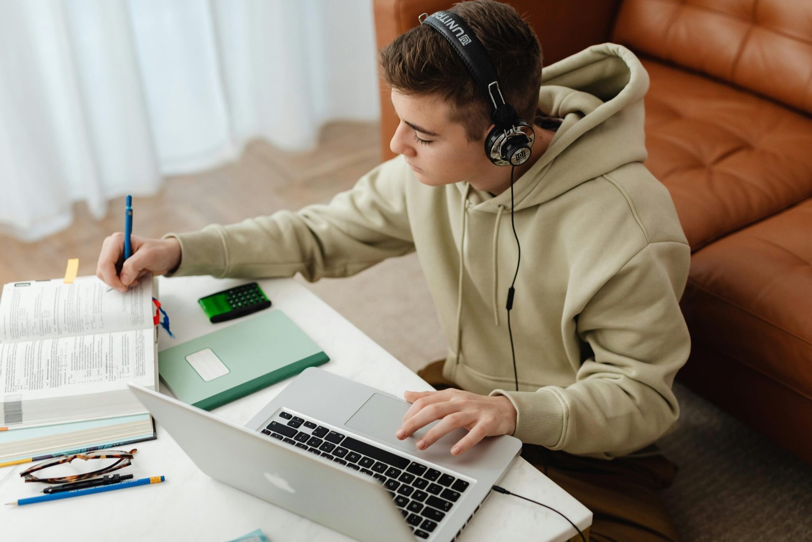 Make Money Online with Just Your Smartphone – No Investment